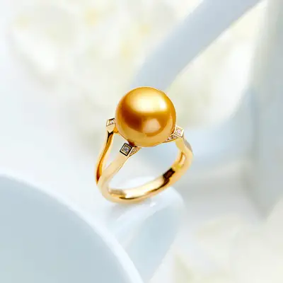 Four Corner South Sea Gold Pearl Ring
