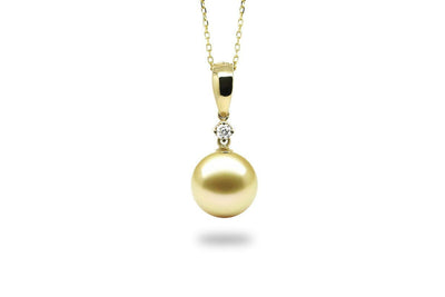 Element Gold Pearl Pendant-Kyllonen